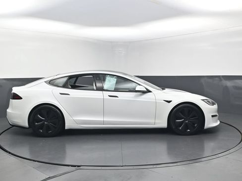 Used 2023 Tesla Model S AWD/4WD image 2