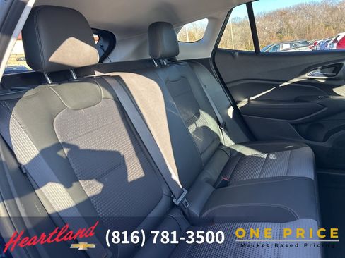 Used 2024 Chevrolet Trax LT w/ Driver Confidence Package image 40