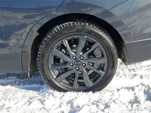 Certified 2023 Chevrolet Equinox RS w/ LPO, Floor Liner Package image 31