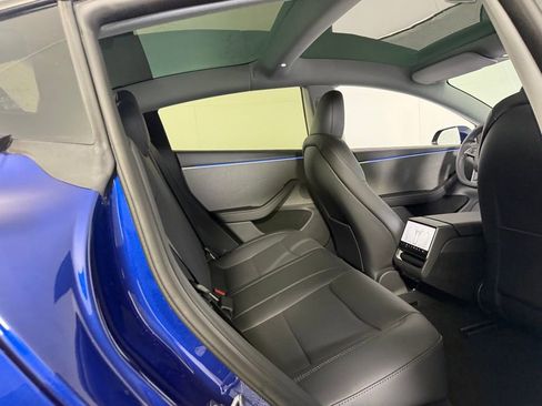 Used 2025 Tesla Model 3 Long Range image 25