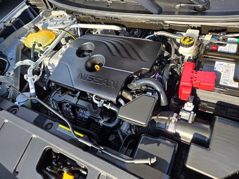 Used 2021 Nissan Rogue Platinum FWD image 16