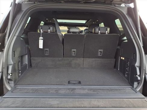 New 2025 Lincoln Navigator Black Label image 15