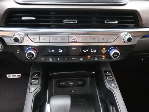 Used 2021 Kia Telluride SX w/ SX Prestige Package AWD/4WD image 28