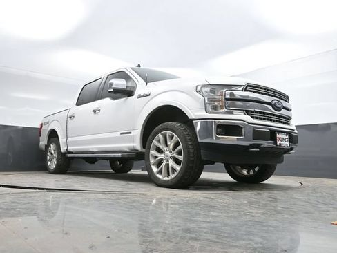 Used 2019 Ford F150 Lariat w/ Equipment Group 502A Luxury AWD/4WD image 42