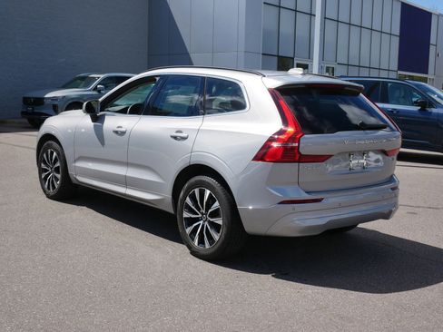 Used 2023 Volvo XC60 B5 Core w/ Climate Package AWD/4WD image 5