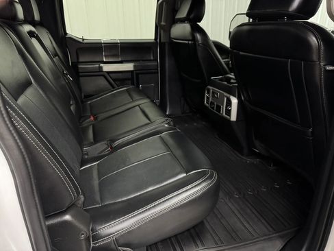 Used 2021 Ford F250 Lariat w/ Lariat Value Package AWD/4WD image 16