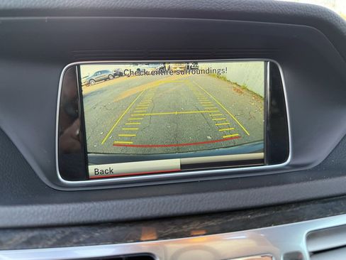 Used 2014 Mercedes-Benz E 350 Sport image 22