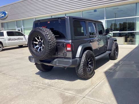 Used 2020 Jeep Wrangler Unlimited Sport AWD/4WD image 3