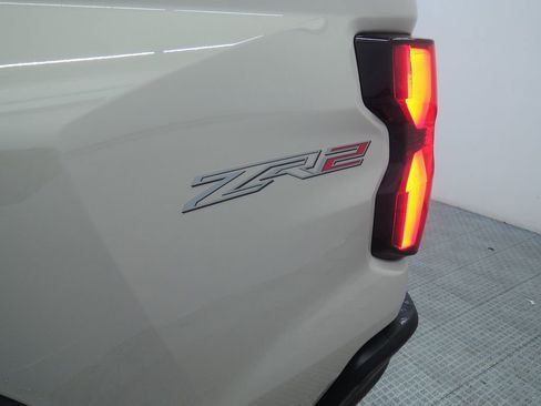 New 2026 Chevrolet Colorado ZR2 w/ Technology Package image 30