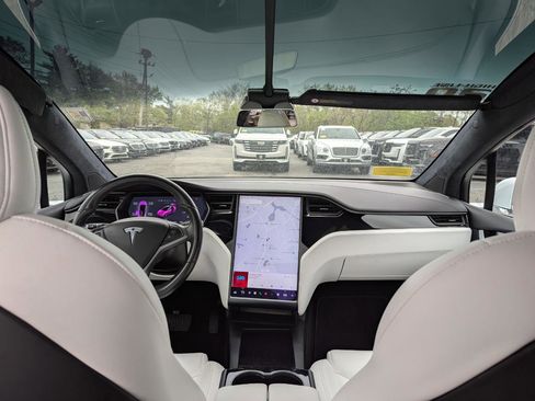 Used 2020 Tesla Model X Long Range AWD/4WD image 39