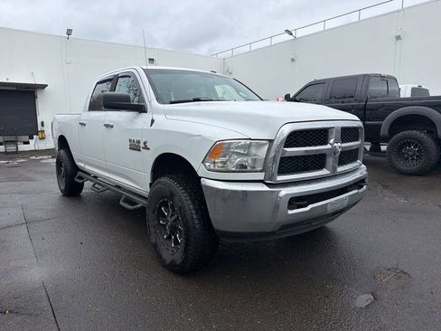 Used 2015 RAM 2500 SLT image 4