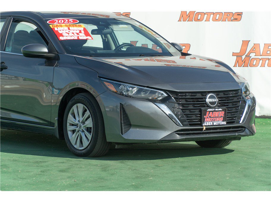 Used 2025 Nissan Sentra S FWD image 7