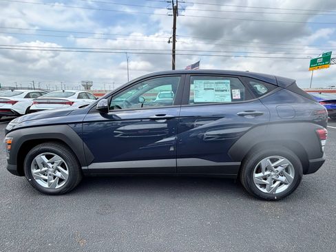 New 2026 Hyundai Kona SE FWD image 5