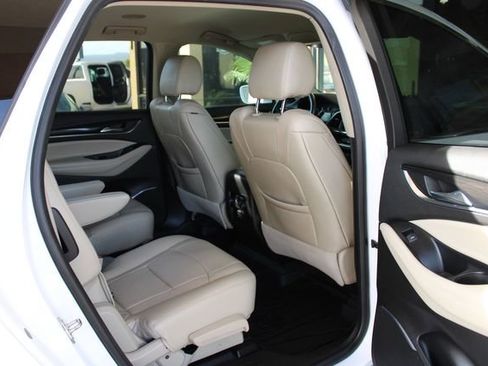 Used 2020 Buick Enclave Essence w/ Trailering Package, 5000 lbs. image 27