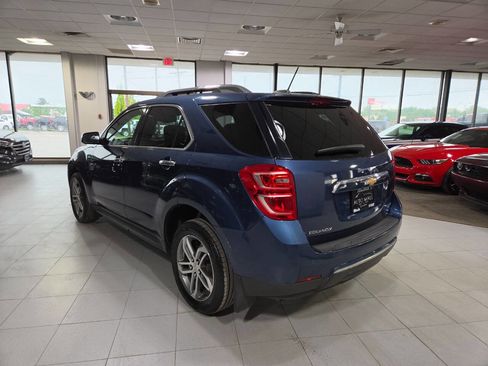 Used 2017 Chevrolet Equinox Premier w/ Enhanced Convenience Package FWD image 5