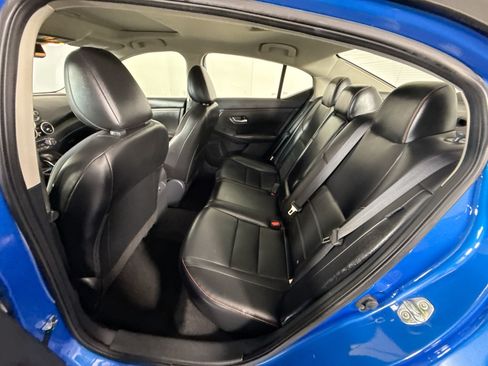 Used 2024 Nissan Sentra SR w/ SR Premium Package FWD image 25