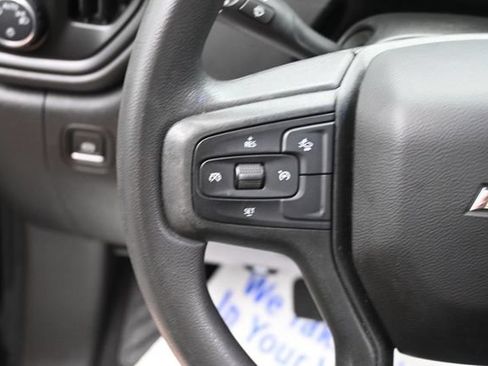 Used 2023 Chevrolet Silverado 1500 Custom AWD/4WD image 26