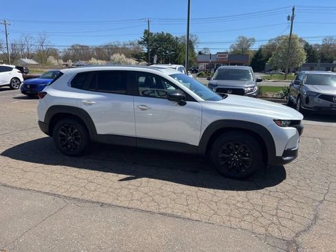Used 2025 MAZDA CX-50 AWD 2.5 S w/ Premium Package image 24