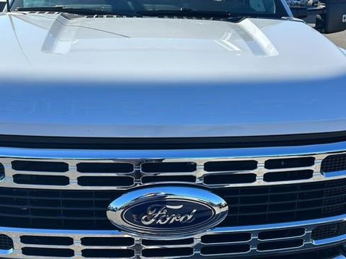 New 2025 Ford F550 4x4 Regular Cab Super Duty image 8