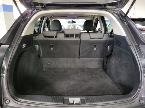 Used 2020 Honda HR-V LX image 9