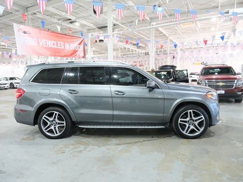 Used 2018 Mercedes-Benz GLS 550 4MATIC image 14