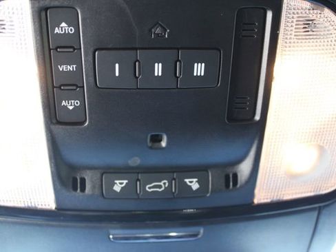 Used 2023 Dodge Durango R/T AWD/4WD image 36