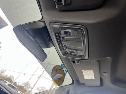 Certified 2024 Chevrolet Silverado 1500 LT image 26