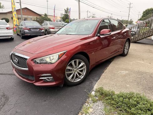 Used 2014 INFINITI Q50 Premium w/ Navigation Package AWD/4WD image 4