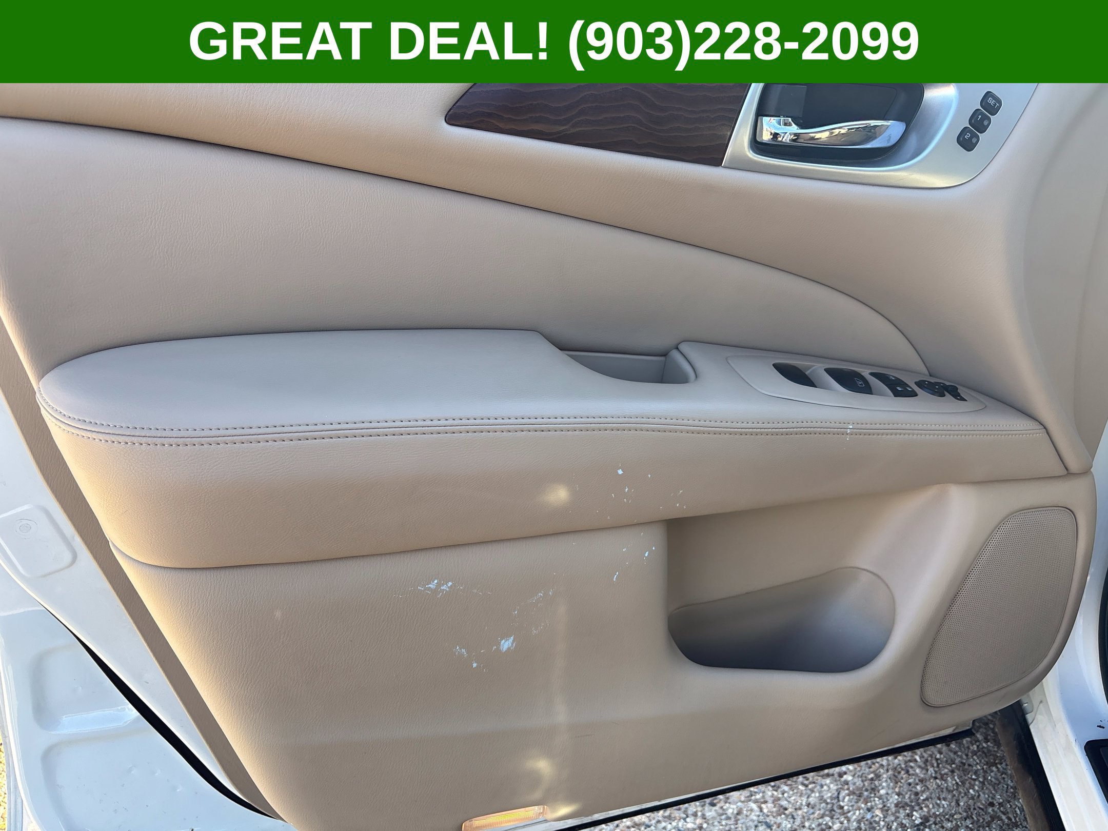 Used 2019 Nissan Pathfinder Platinum FWD image 24