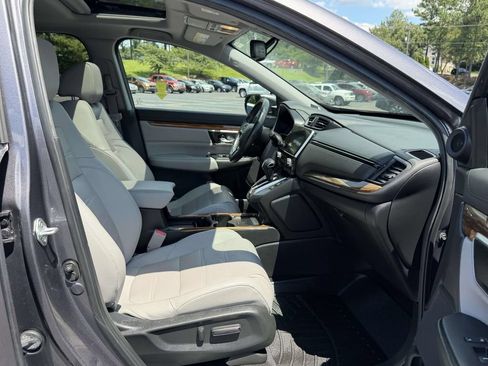 Used 2021 Honda CR-V Touring image 12