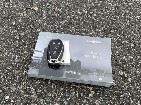 Used 2022 Chevrolet Traverse High Country image 10