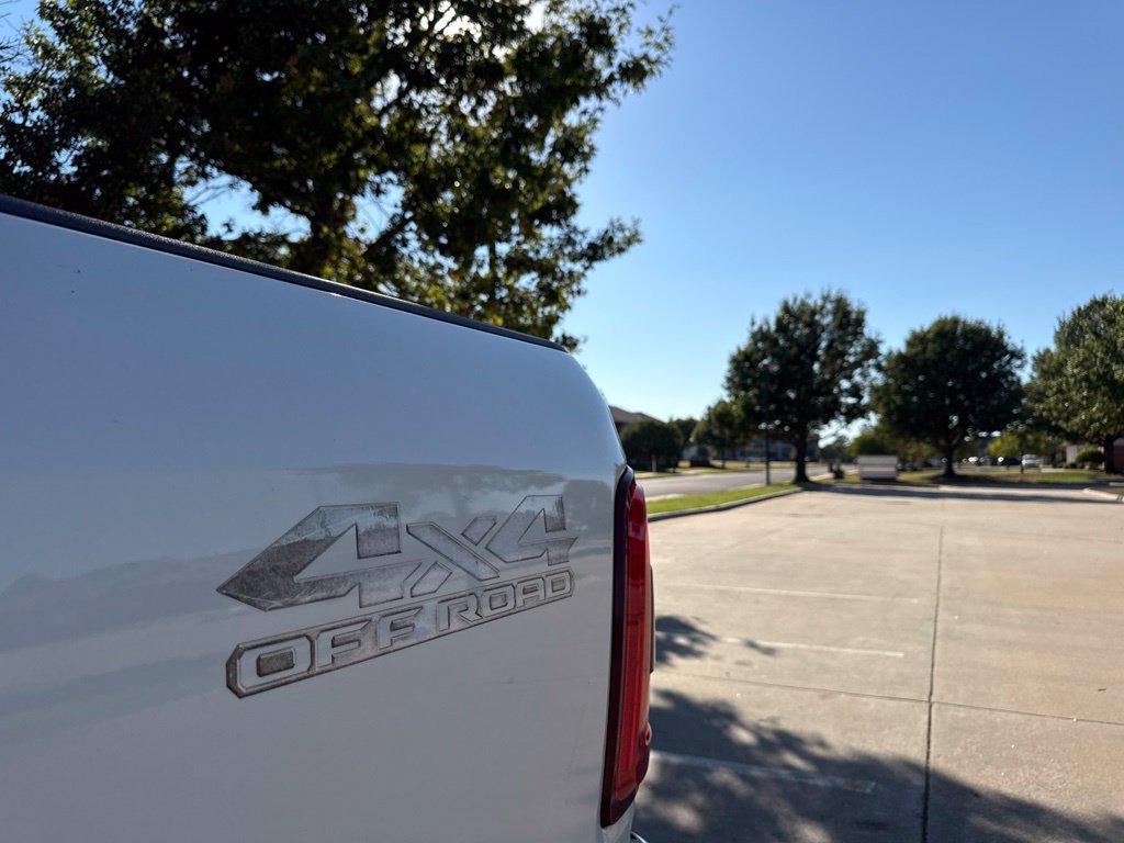 Used 2020 RAM 2500 Laramie AWD/4WD image 12