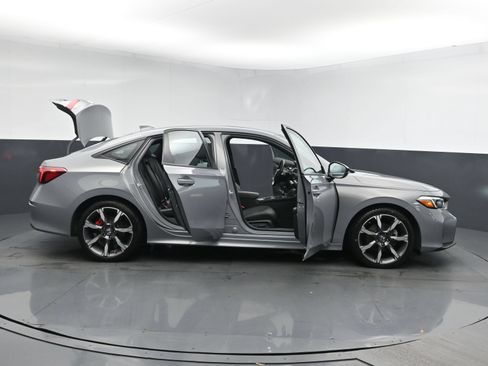 Used 2025 Honda Civic Sport image 26