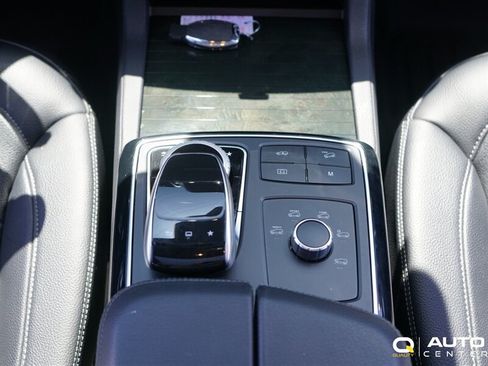 Used 2017 Mercedes-Benz GLS 450 4MATIC image 22