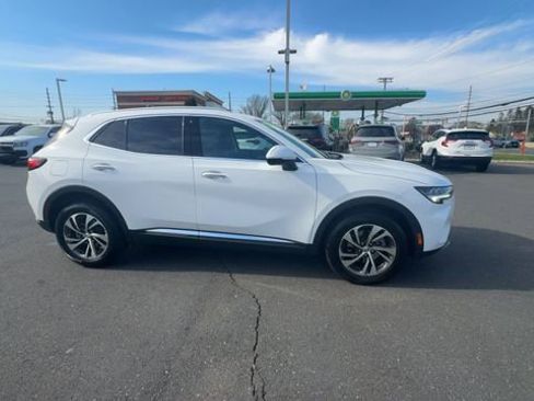 Certified 2023 Buick Envision Essence FWD image 9