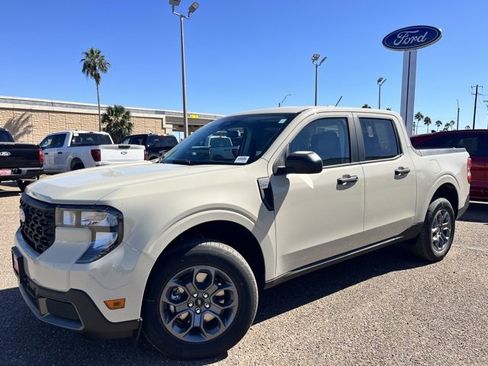 New 2025 Ford Maverick XLT w/ Equipment Group 302A image 3