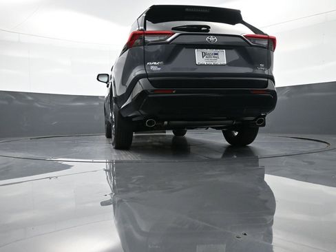 New 2025 Toyota RAV4 SE image 31