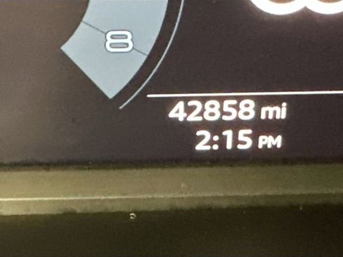 Used 2023 Audi Q3 2.0T Premium image 15