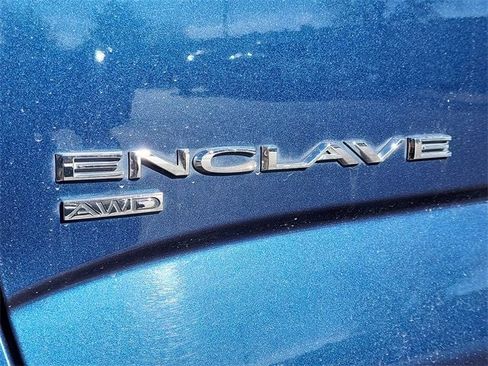 Used 2022 Buick Enclave Avenir w/ Avenir Technology Package image 28