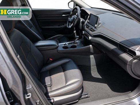 Used 2019 Nissan Altima 2.5 SR w/ SR Premium Package AWD/4WD image 15