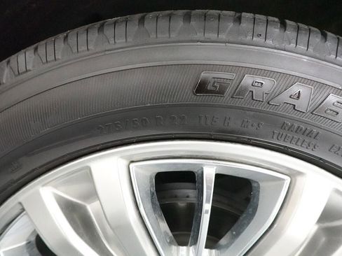 Used 2024 Ford F150 Platinum w/ Equipment Group 703A Plus AWD/4WD image 40