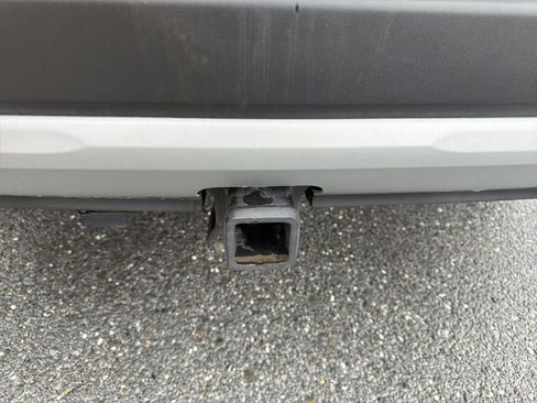 Used 2025 Ford Escape Platinum w/ Premium Technology Package image 16