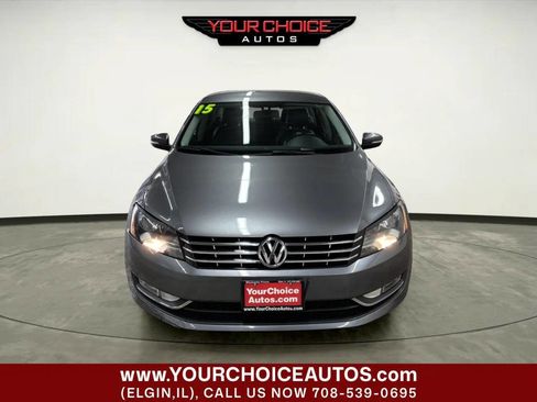 Used 2015 Volkswagen Passat 1.8T Limited Edition image 8