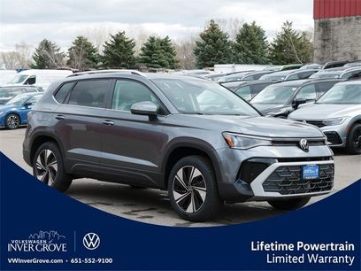 New 2025 Volkswagen Taos SE