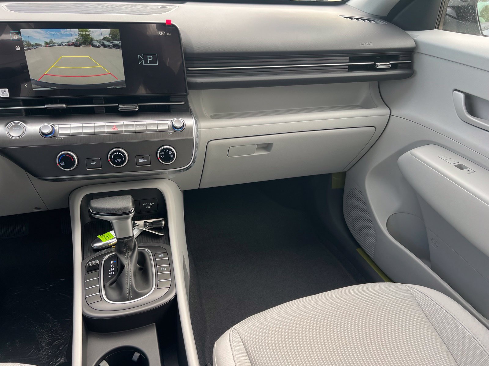 New 2027 Hyundai Kona SE FWD image 31
