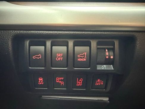 Used 2016 Subaru Outback 2.5i Limited image 13