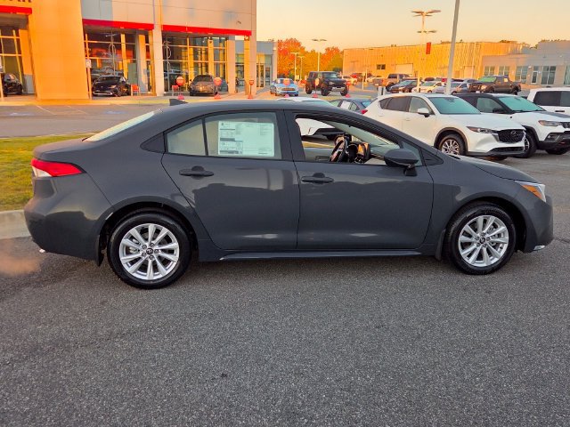 New 2027 Toyota Corolla LE w/ LE Premium Package FWD image 14
