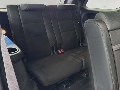 Used 2023 Dodge Durango GT AWD/4WD image 38