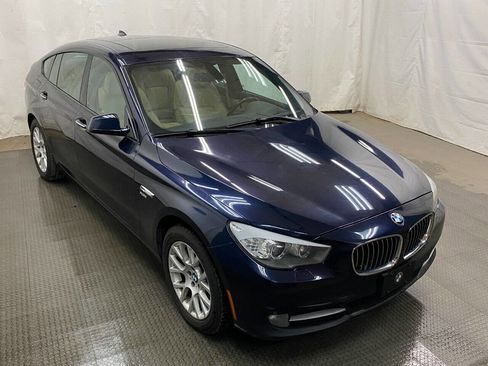 Used 2010 BMW 550i Gran Turismo xDrive image 2