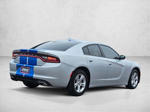 Used 2023 Dodge Charger SXT image 5
